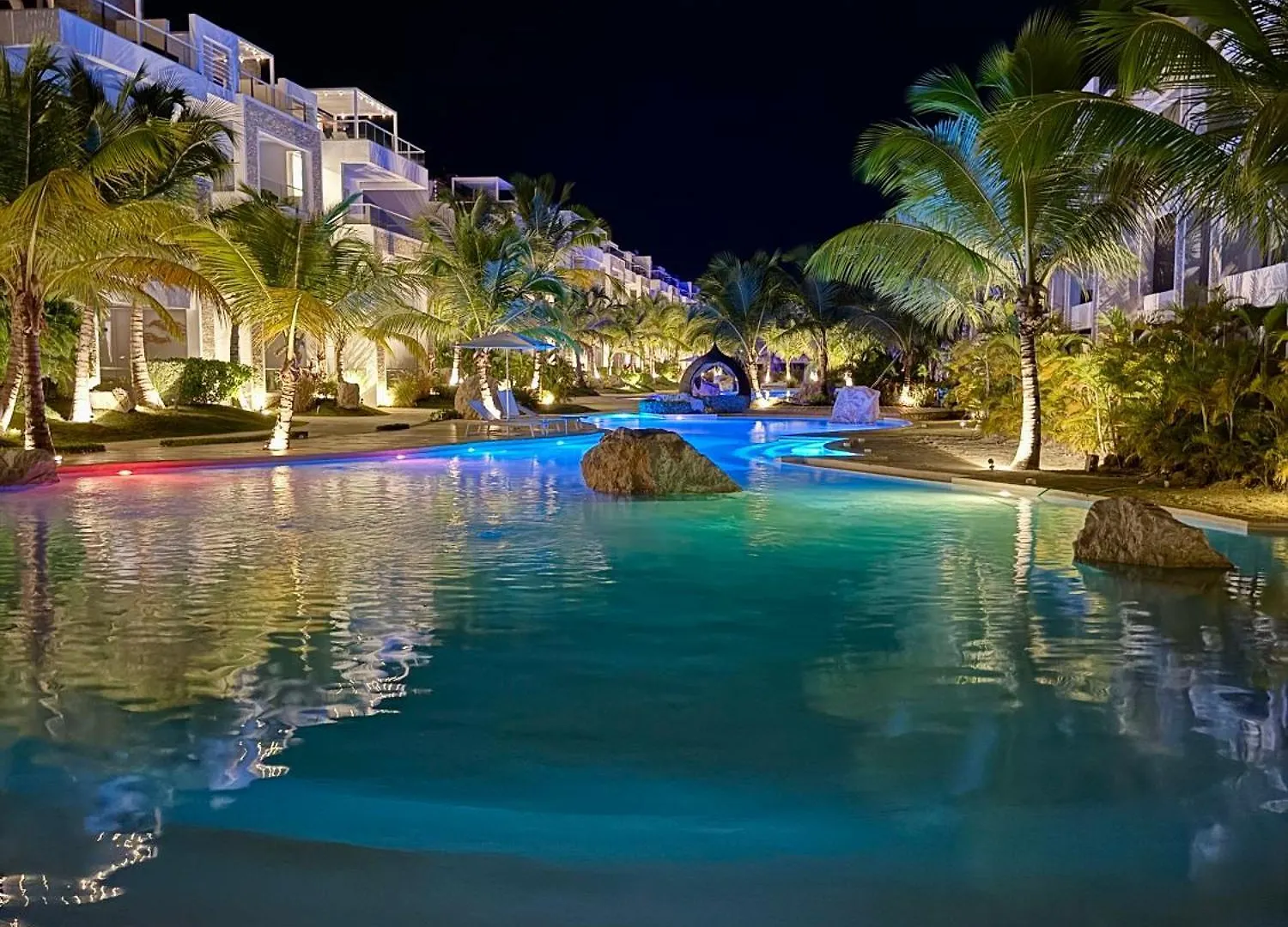 Tropical Escape With 3 Pools & Private Beach Club Aqua Esmeralda La Laguna