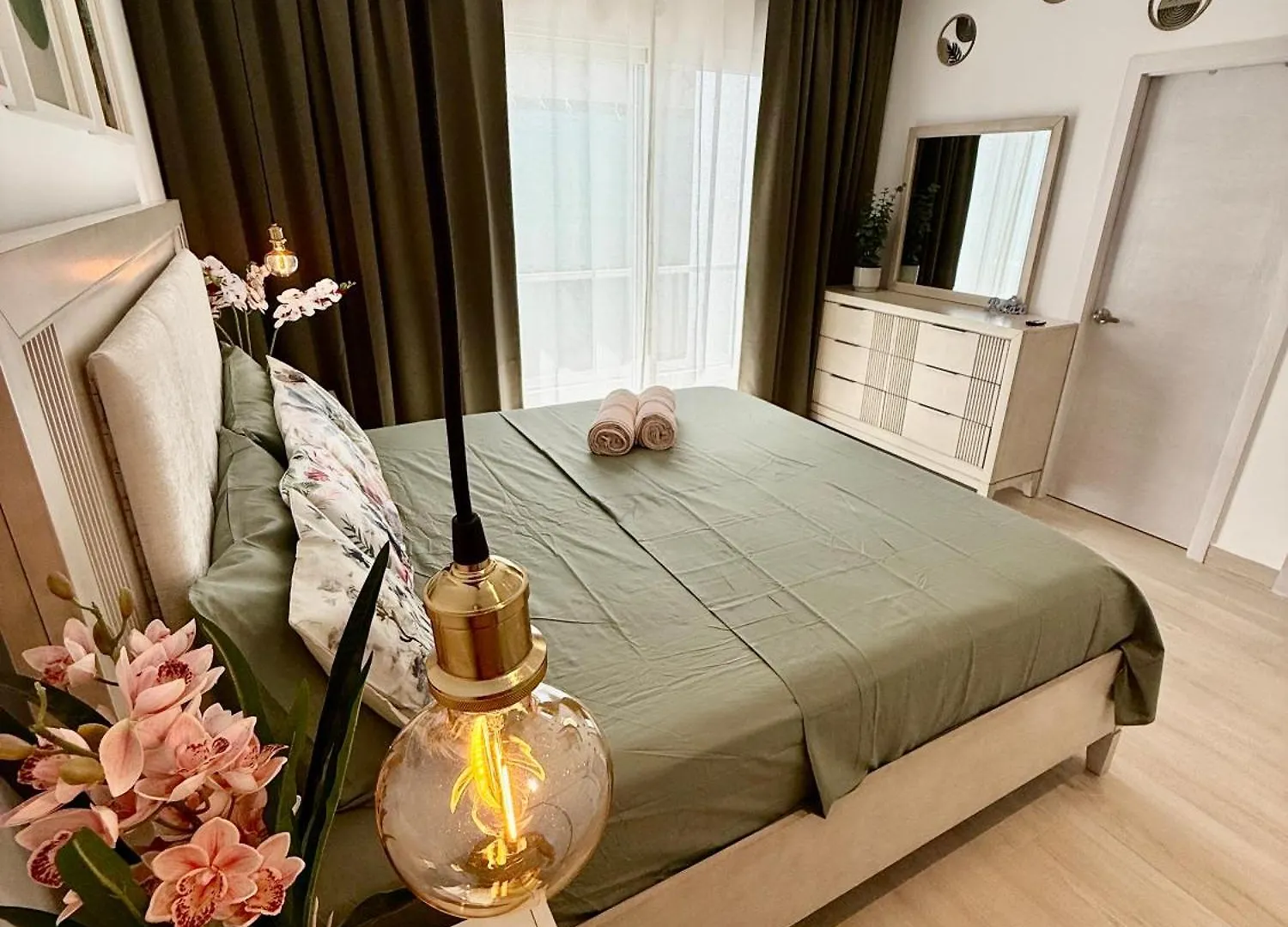 Apartamento Tropical Escape With 3 Pools & Private Beach Club Aqua Esmeralda La Laguna