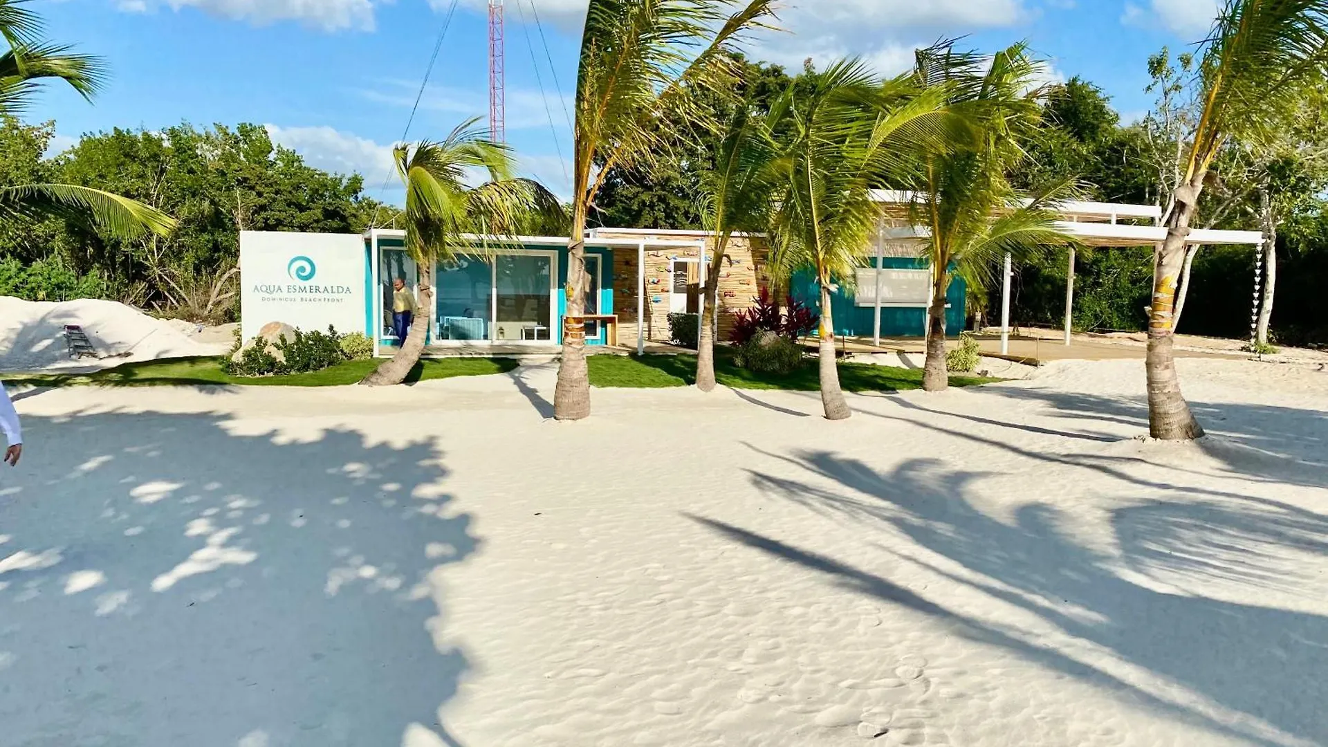 Tropical Escape With 3 Pools & Private Beach Club Aqua Esmeralda La Laguna